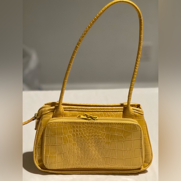 Yellow purse and handbag - Picture 4 of 6